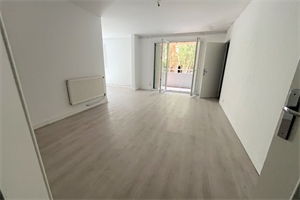 t3 à la vente -   06600  ANTIBES, surface 81 m2 vente t3 - UBI441434198